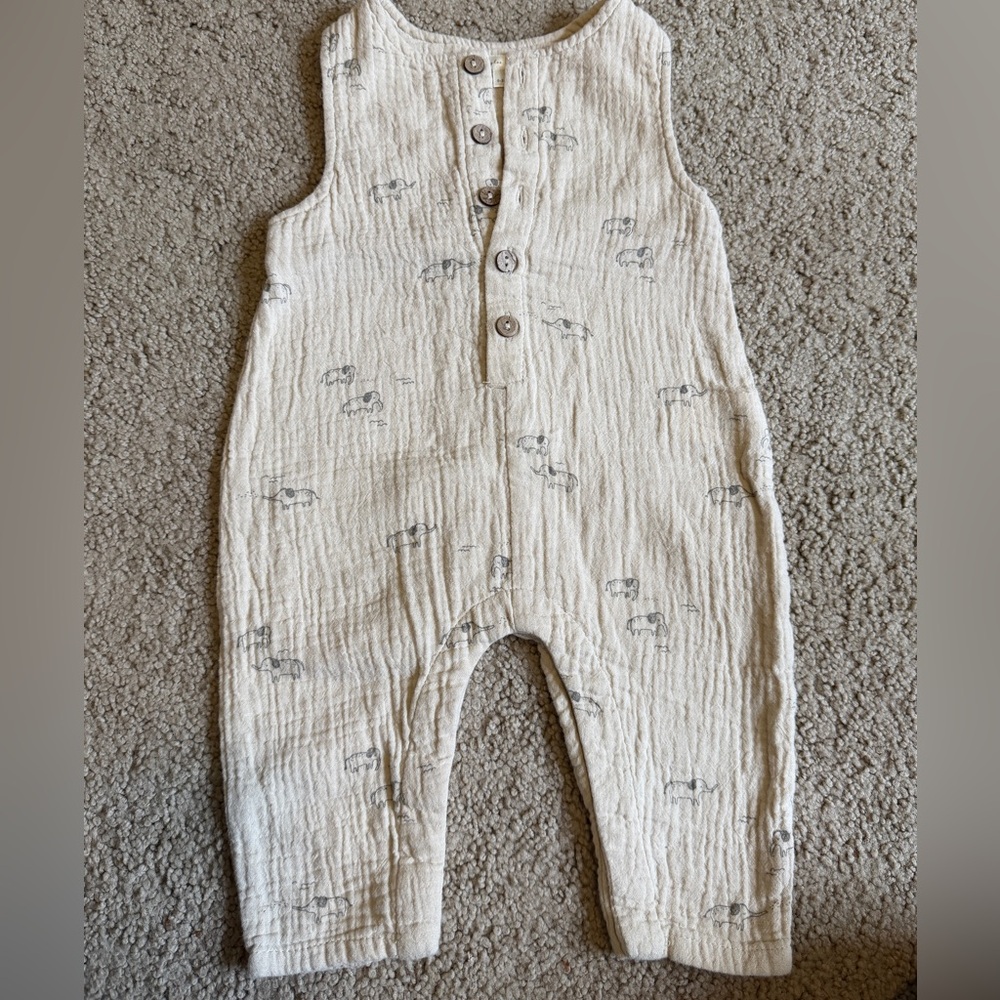 Gender neutral baby bundle 0-6m  
Rylee + cru • Quincy Mae • H&M + more